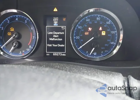 2017 Toyota Corolla Se Special Edition z USA, uszkodzony, nr VIN 5YFBURHE6HP578607